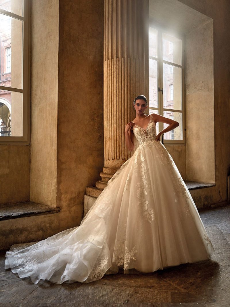 Robe de mariée princesse Kyante Pronovias